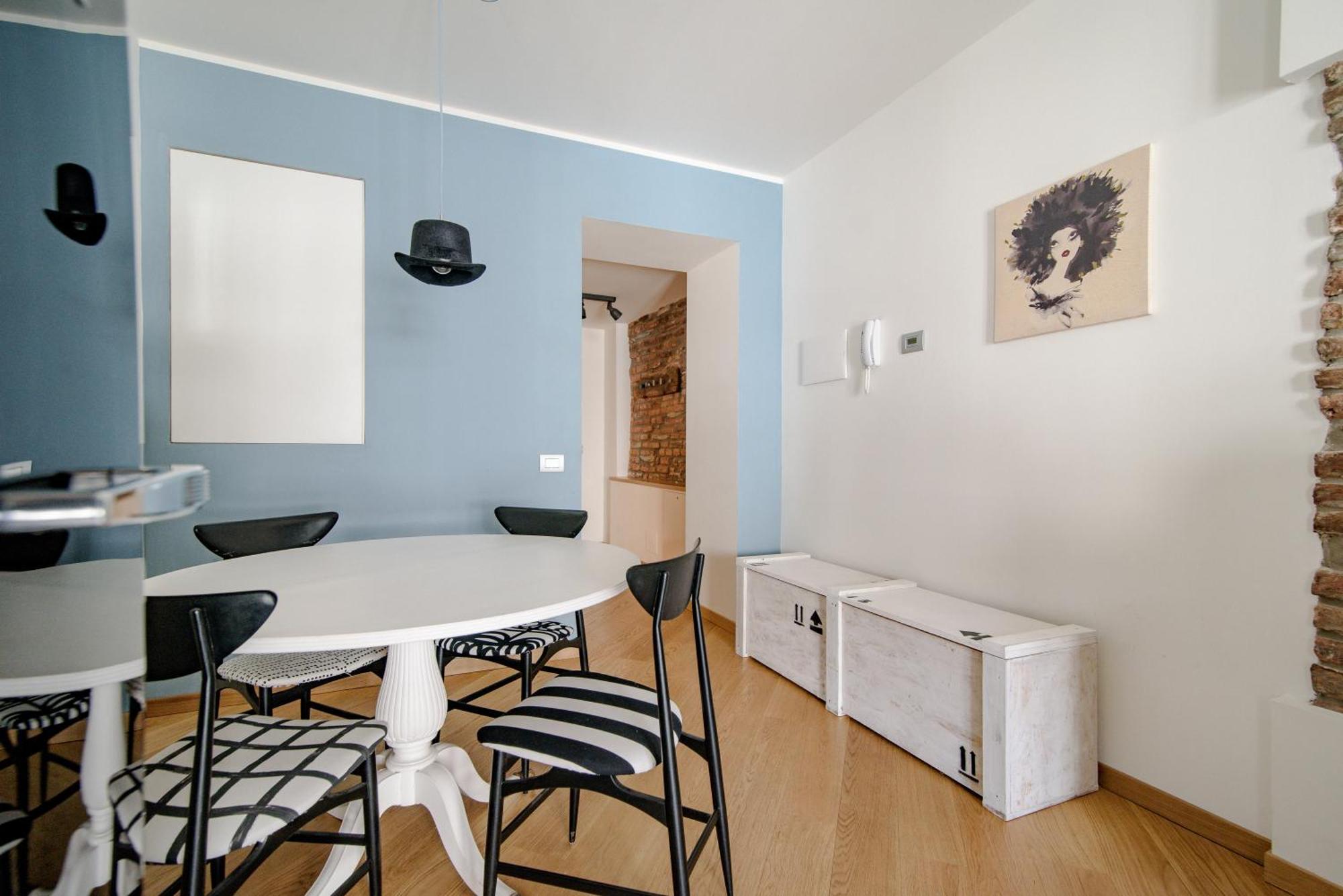 Gem Of The Lake - Luxury Apartment Como Old Town Exterior photo